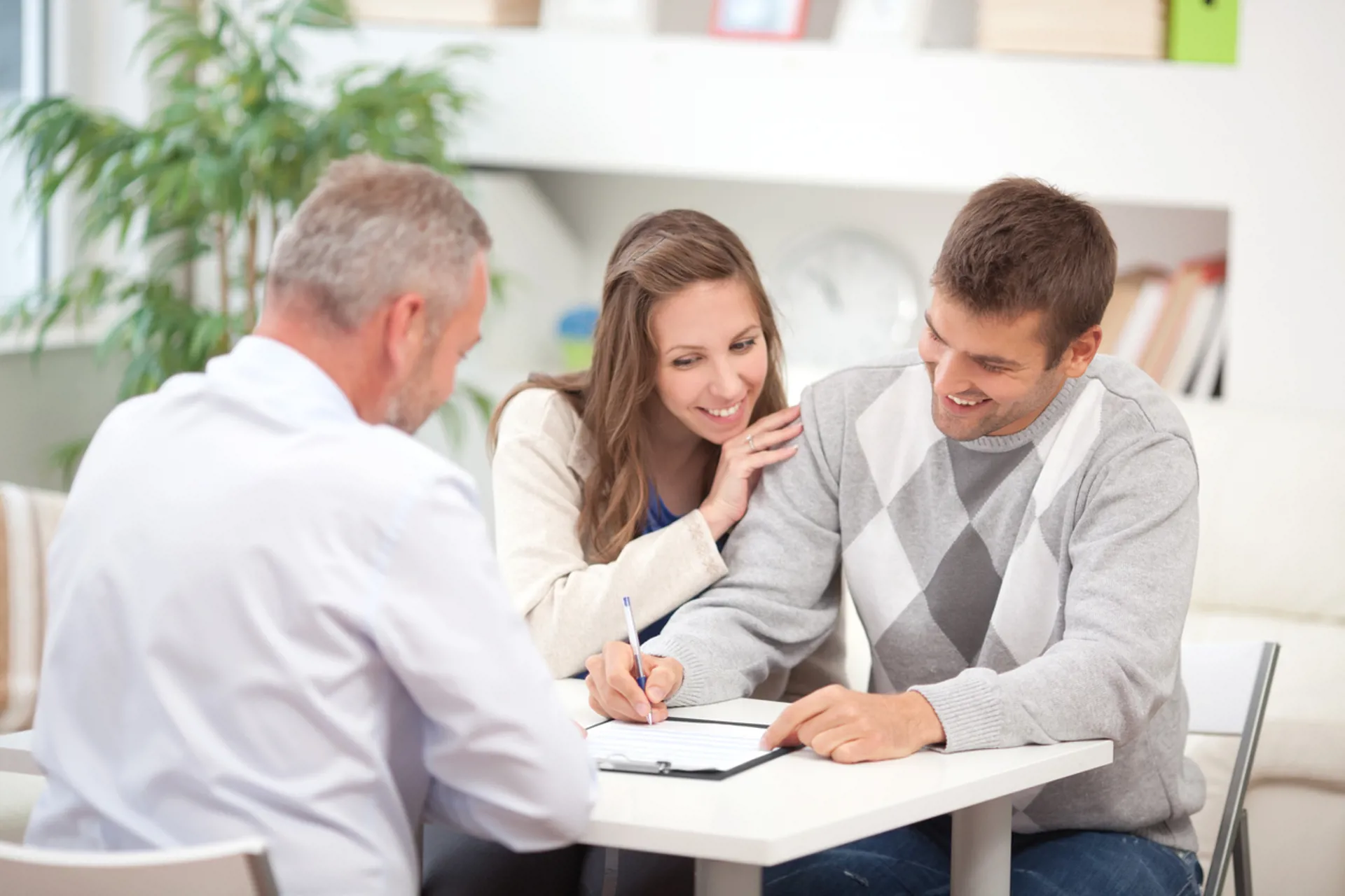 Couple with consultant
